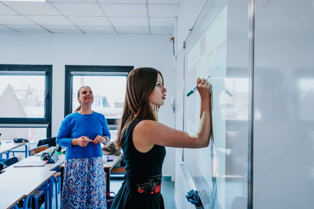 ensemble scolaire sacre coeur peronne amiens somme 44